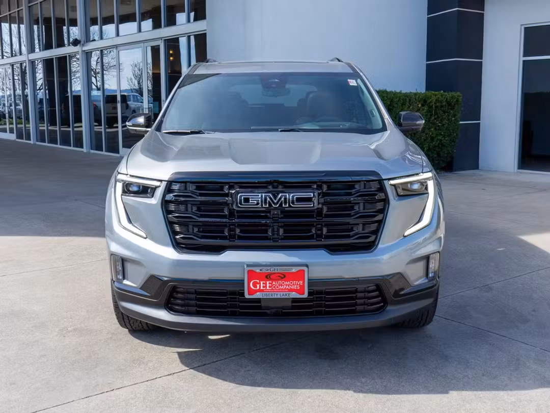 2026 GMC Acadia Elevation - Image 2
