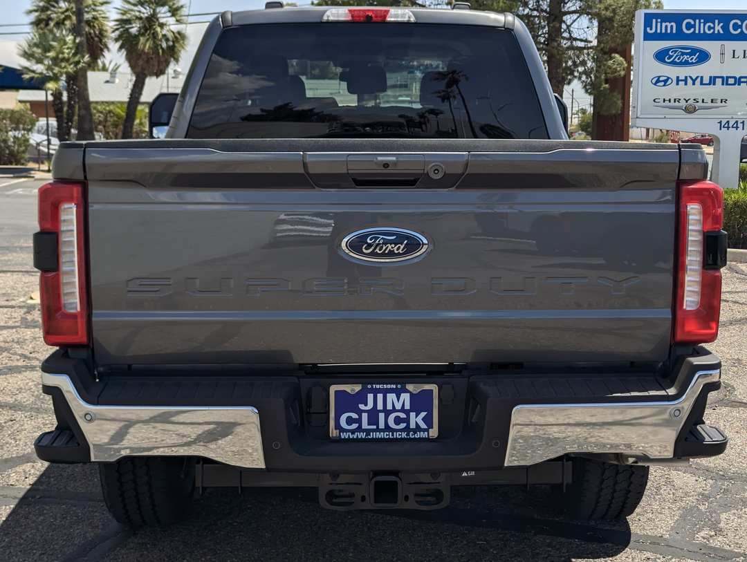2026 Ford Super Duty F-250 Srw - Image 3