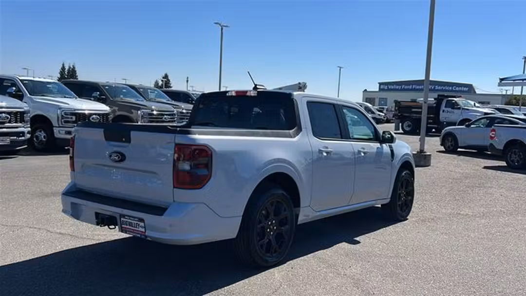 2026 Ford Maverick Lobo Standard - Image 3