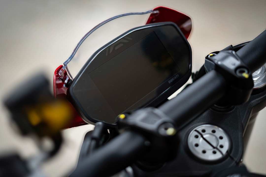 2024 Ducati Monster + - Image 3