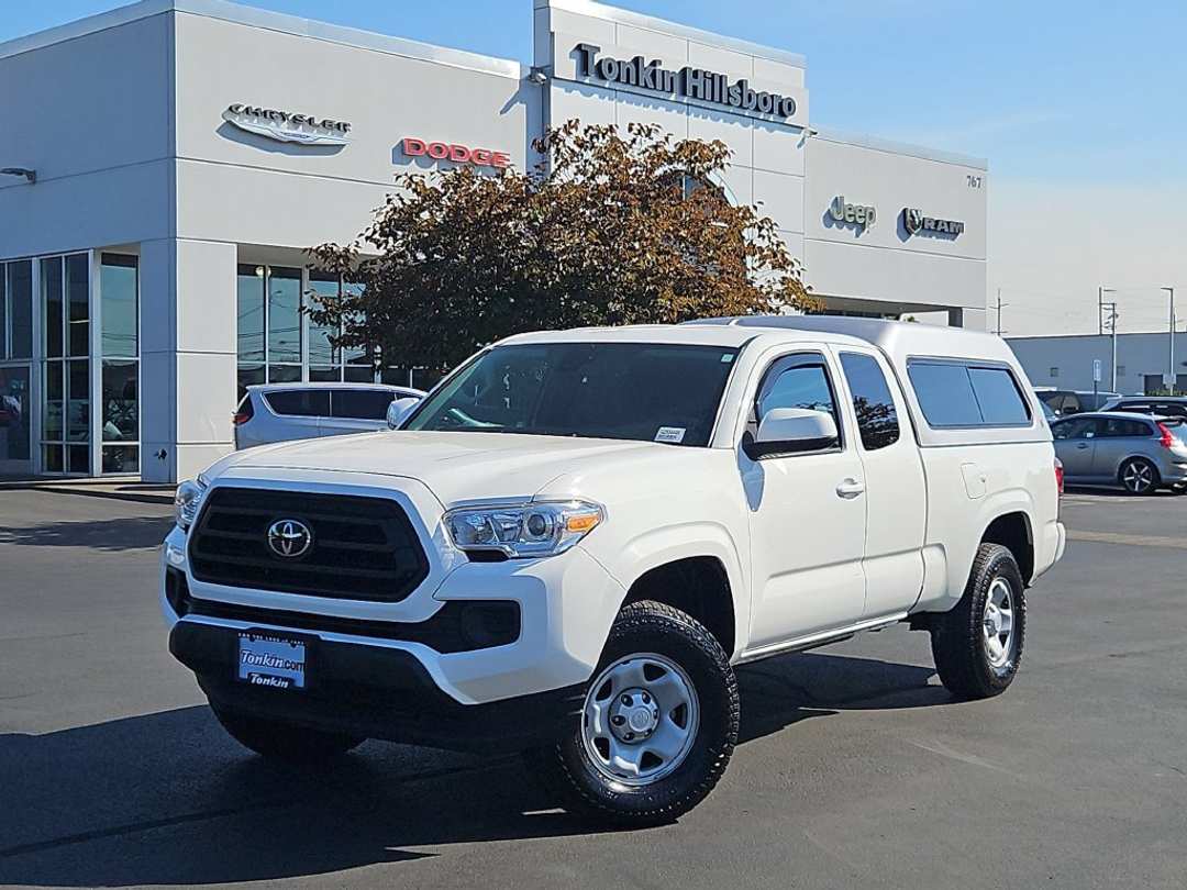 2021 Toyota Tacoma SR - Image 2