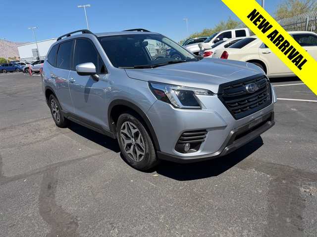 2023 Subaru Forester Premium