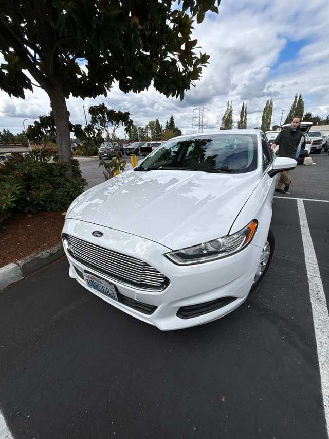 2014 Ford Fusion S