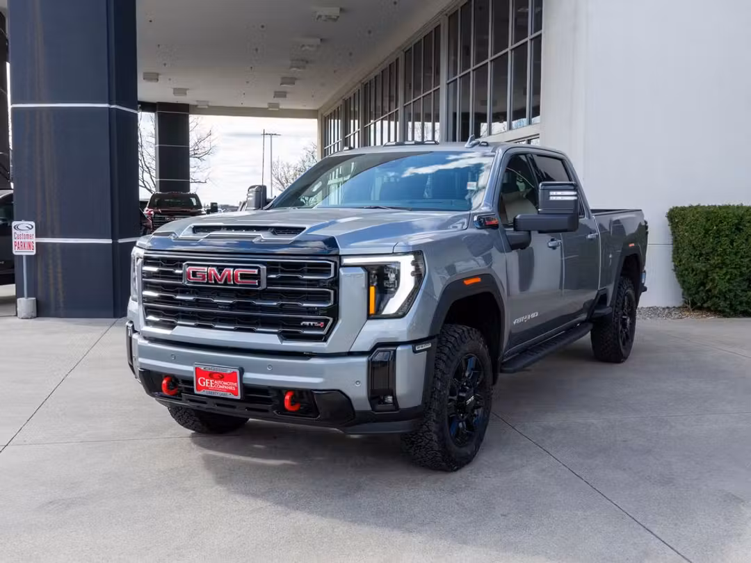 2026 GMC Sierra 2500Hd AT4 - Image 3