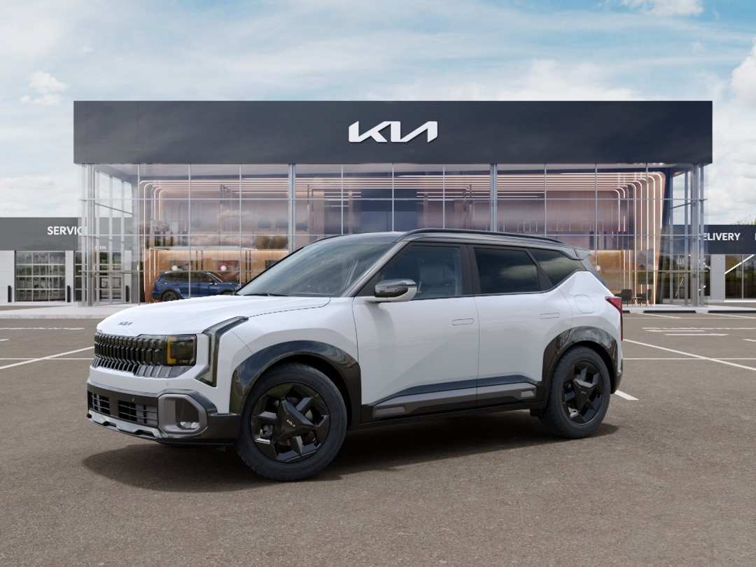 2027 Kia Seltos XLine S - Image 3