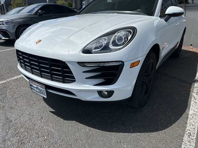 2018 Porsche Macan S