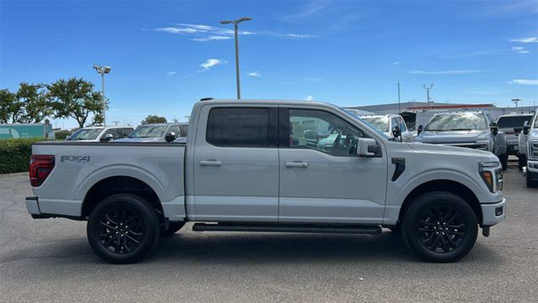 2026 Ford F-150 Lariat - Image 2