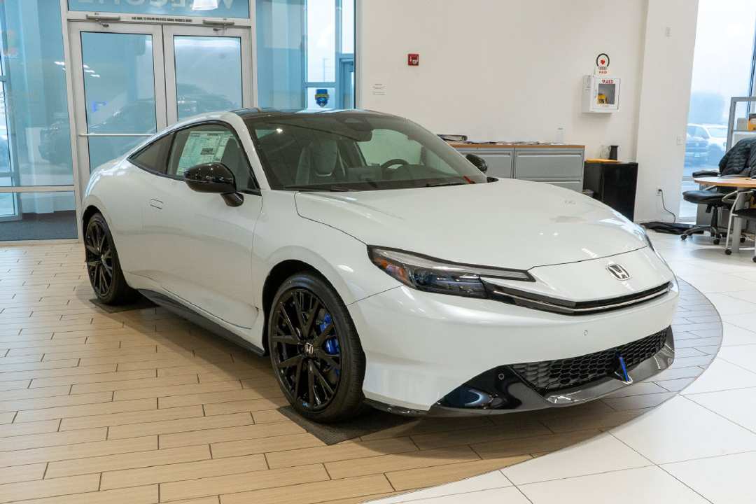 2026 Honda Prelude 2Tone - Image 2
