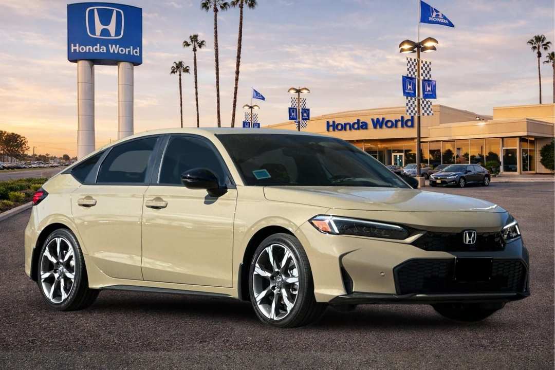 2026 Honda Civic Hybrid Sport Touring - Image 2