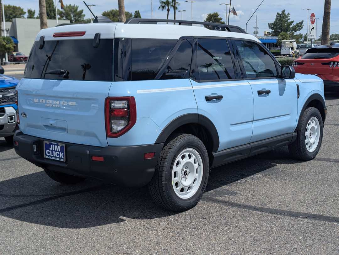 2026 Ford Bronco Sport Heritage - Image 2