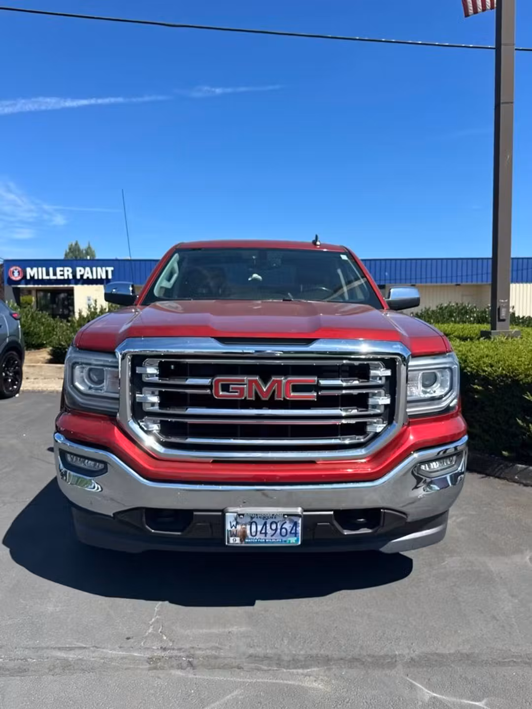 2018 GMC Sierra 1500 SLT - Image 2