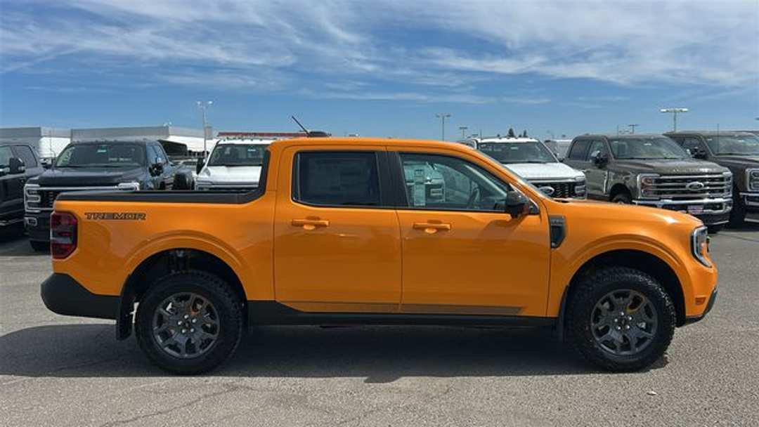 2026 Ford Maverick Tremor - Image 2
