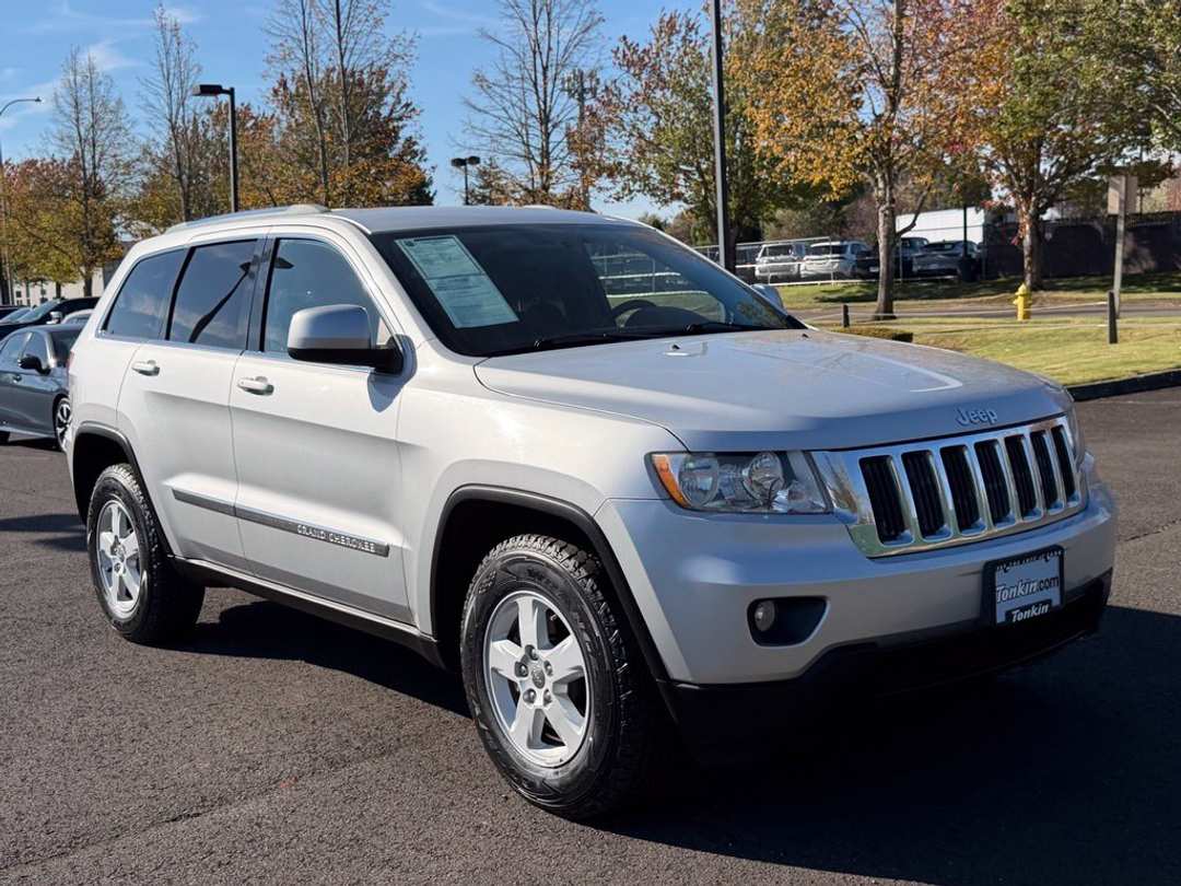 2012 Jeep Grand Cherokee Laredo - Image 2