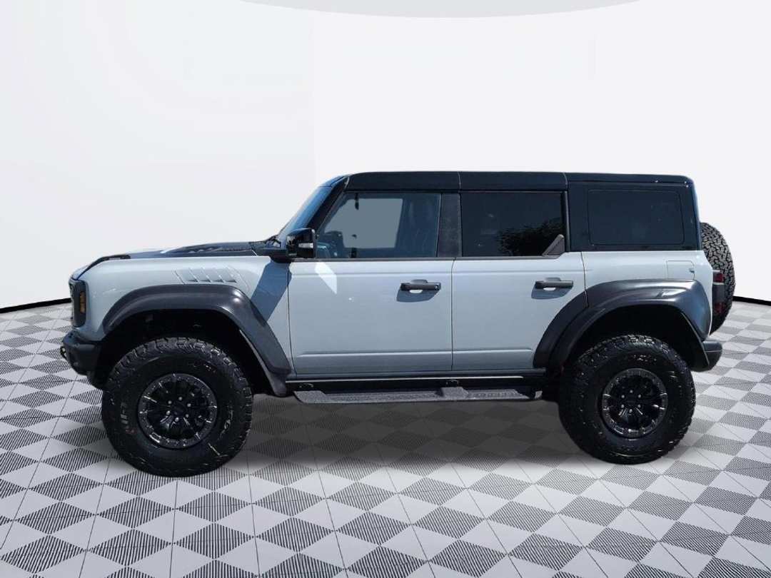 2026 Ford Bronco Raptor - Image 2