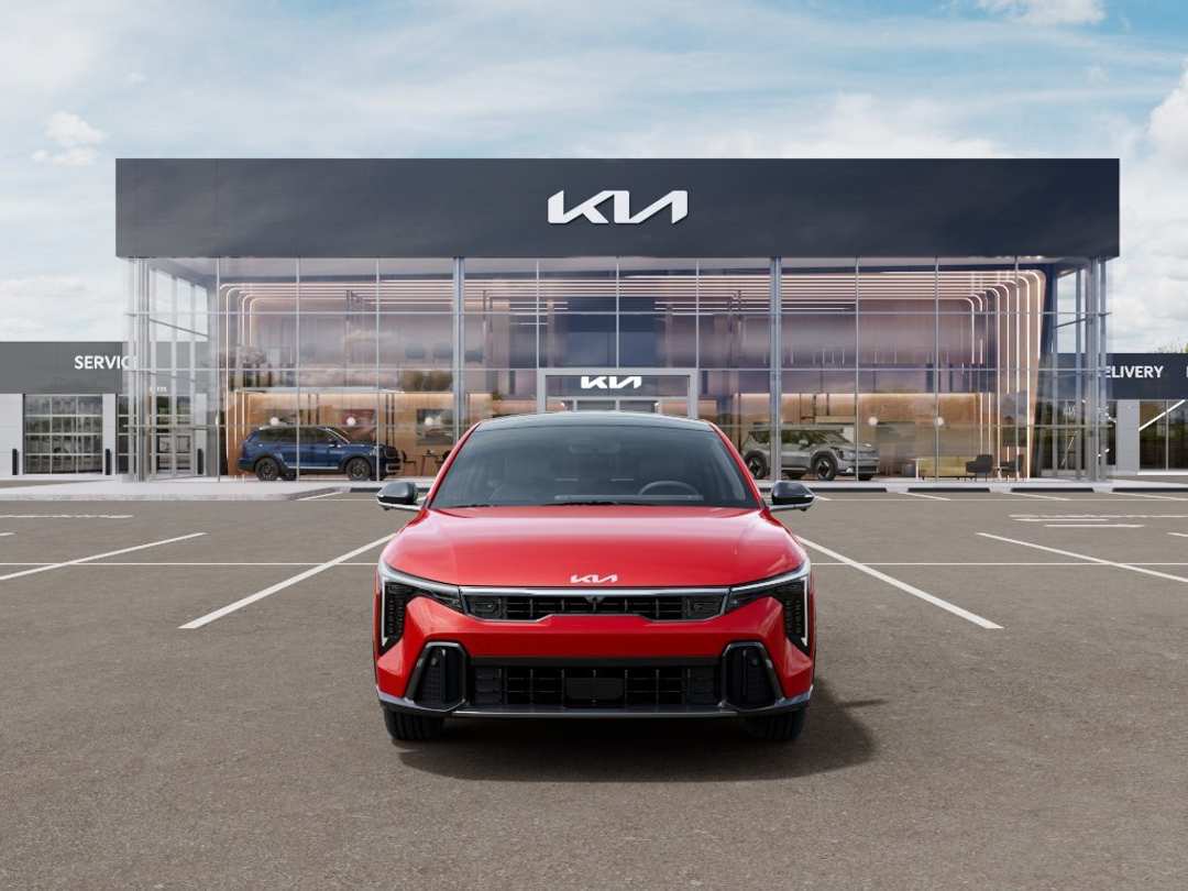 2026 Kia K4 GTLine Turbo - Image 2