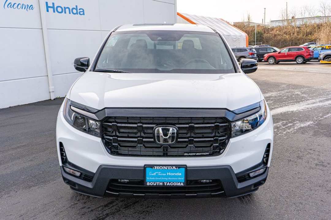 2026 Honda Ridgeline Black Edition - Image 3