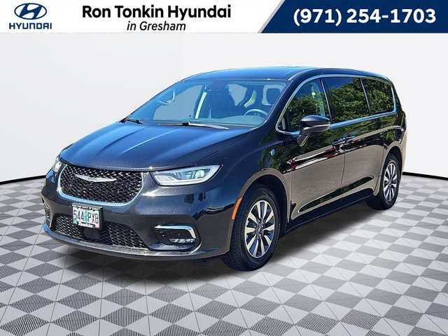 2024 Chrysler Pacifica Hybrid Select