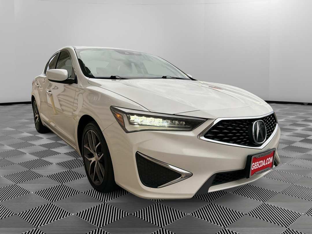 2019 Acura Ilx w/Premium Pkg - Image 3