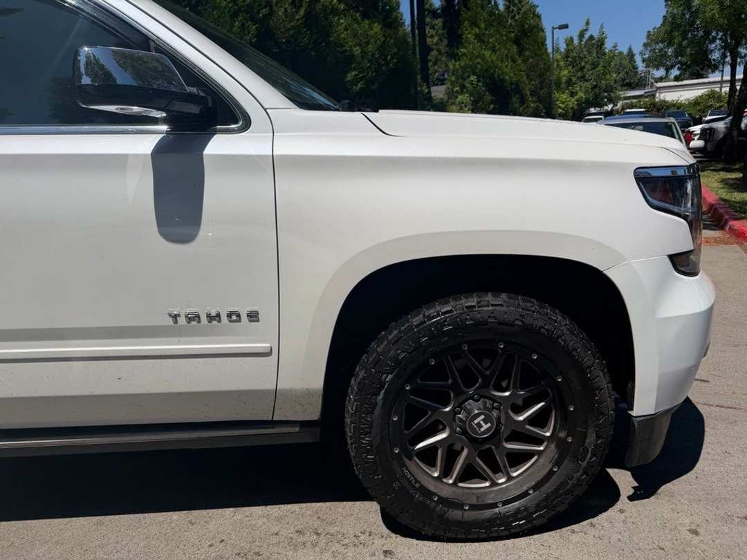 2016 Chevrolet Tahoe LTZ - Image 3