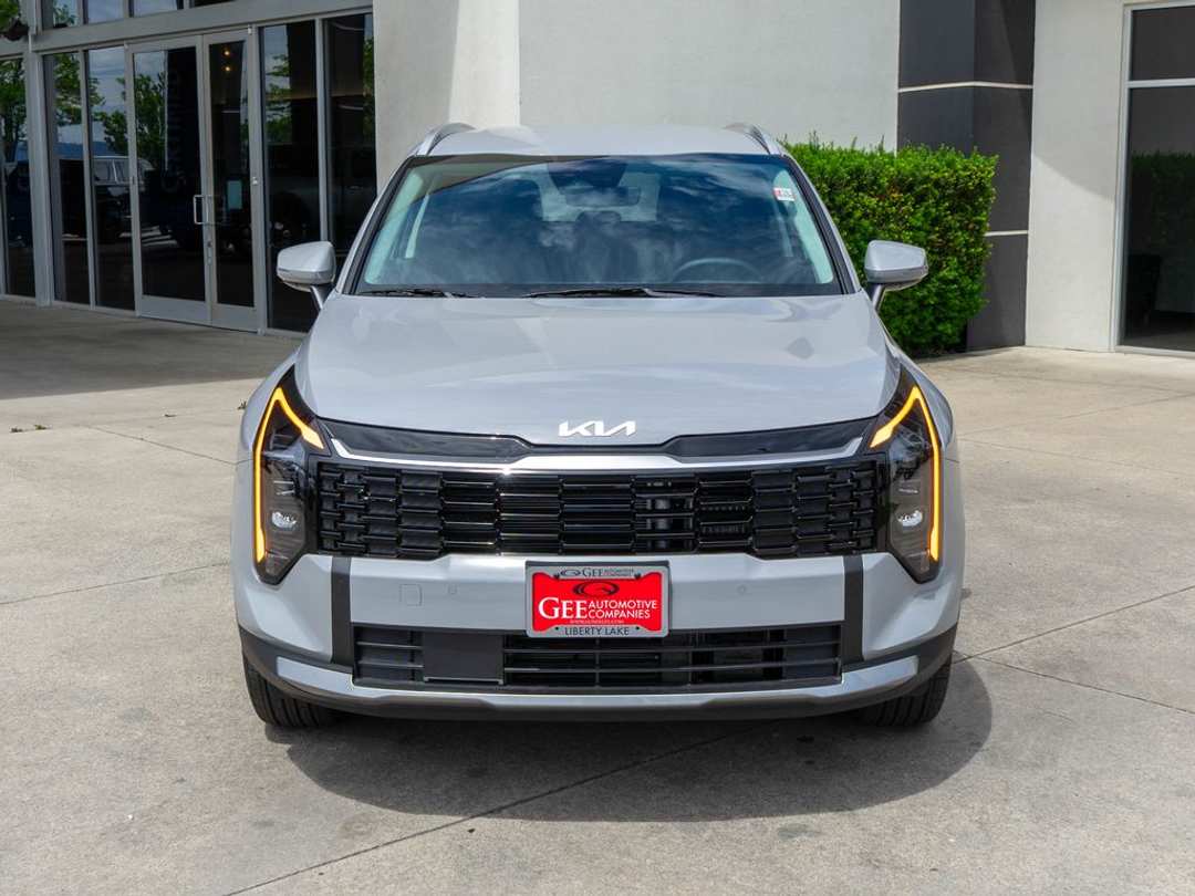 2026 Kia Sportage Hybrid EX - Image 2