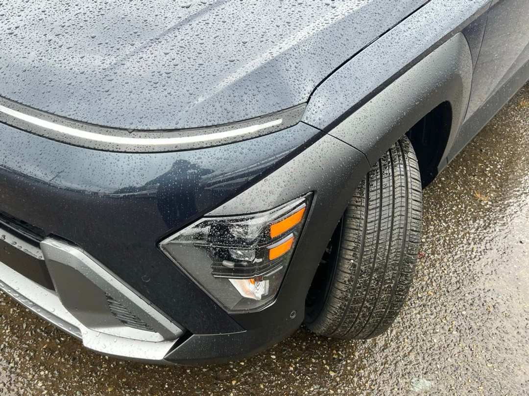 2026 Hyundai Kona Limited - Image 3