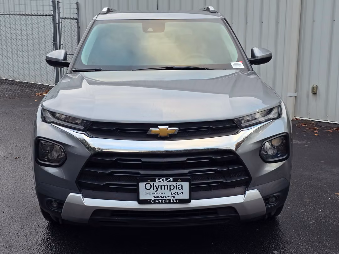 2023 Chevrolet Trailblazer LT - Image 2
