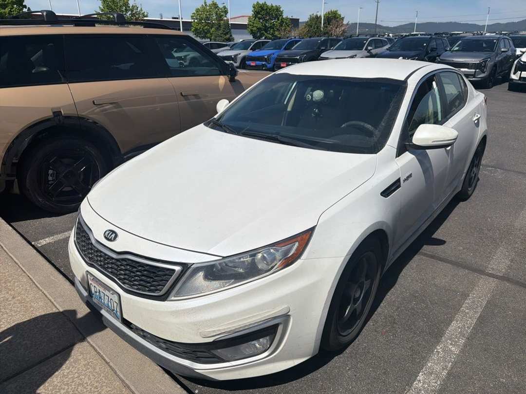2013 Kia Optima Hybrid LX - Image 3