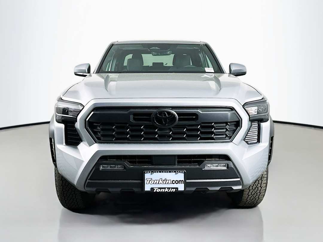 2026 Toyota Tacoma TRD OffRoad - Image 2