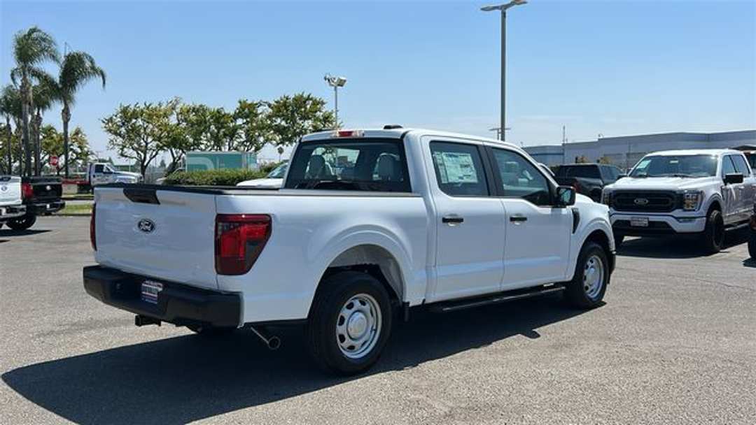 2026 Ford F-150 XL - Image 3