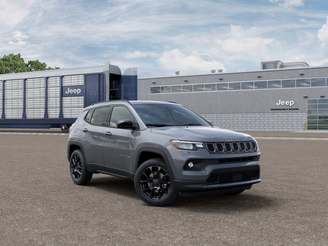 2026 Jeep Compass Latitude Altitude - Image 3