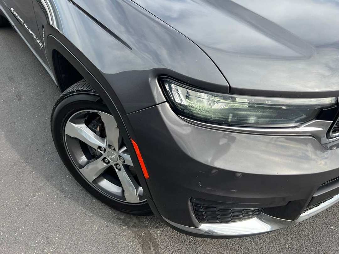 2021 Jeep Grand Cherokee L Limited - Image 2
