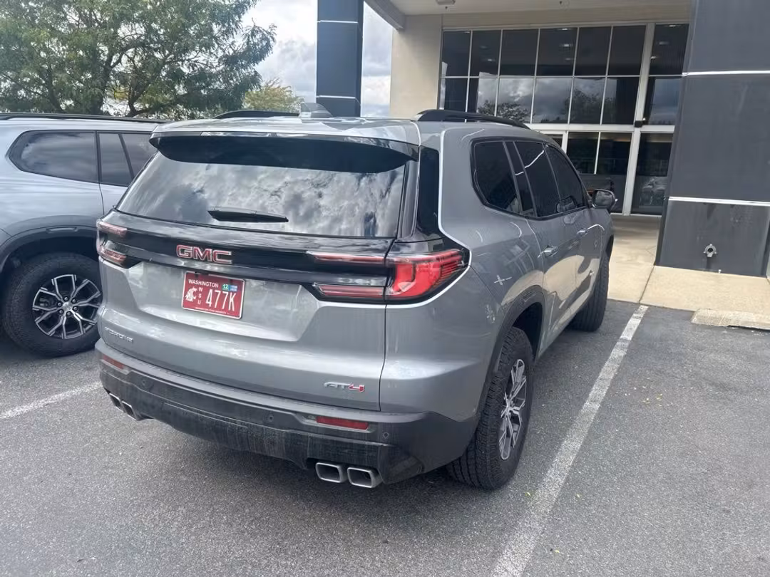 2026 GMC Acadia AT4 - Image 3