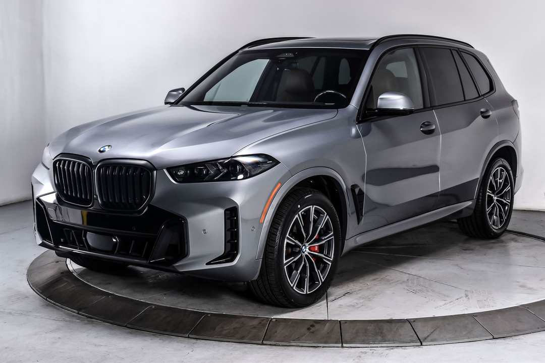 2024 BMW X5 xDrive40i - Image 2