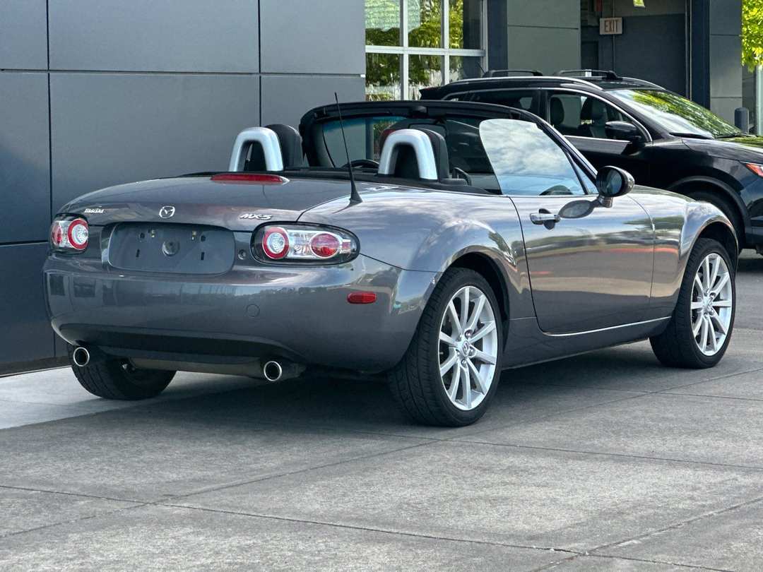 2008 MAZDA Miata Grand Touring - Image 3