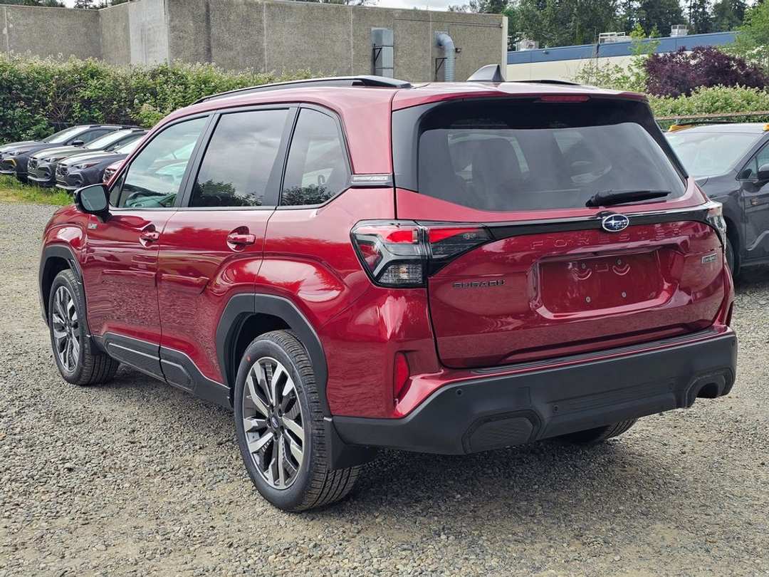 2026 Subaru Forester Touring Hybrid - Image 3