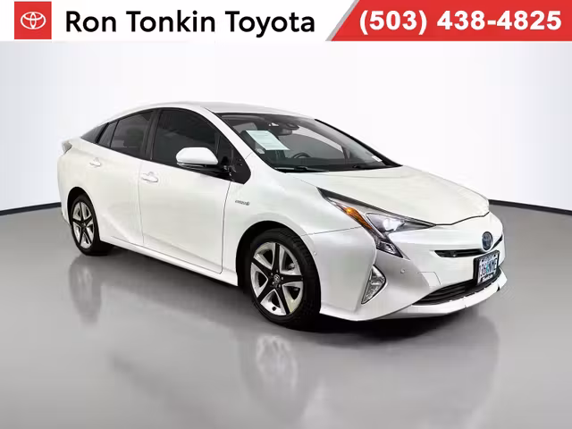 2016 Toyota Prius Touring