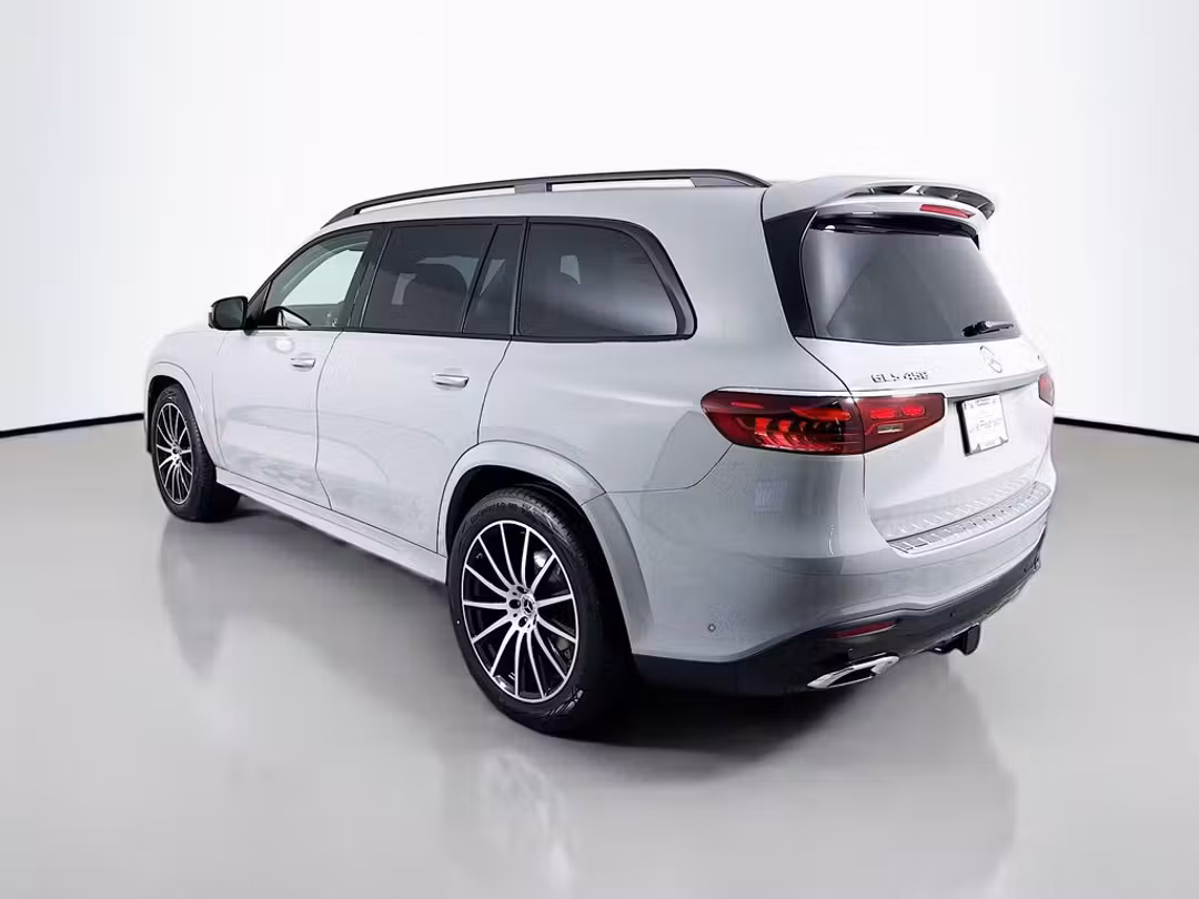 2026 Mercedes-Benz GLS GLS 450 - Image 3