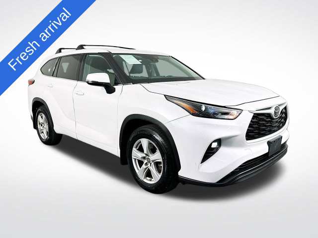 2022 Toyota Highlander LE