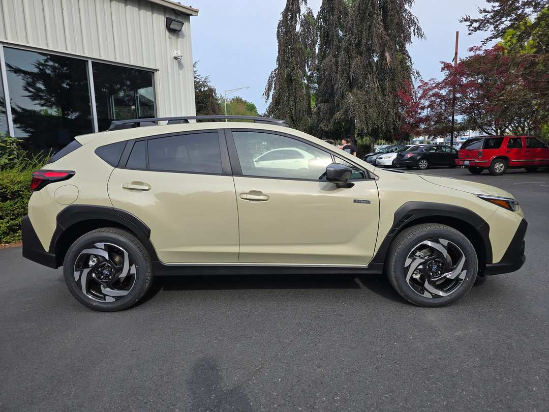 2026 Subaru Crosstrek Hybrid Limited - Image 3