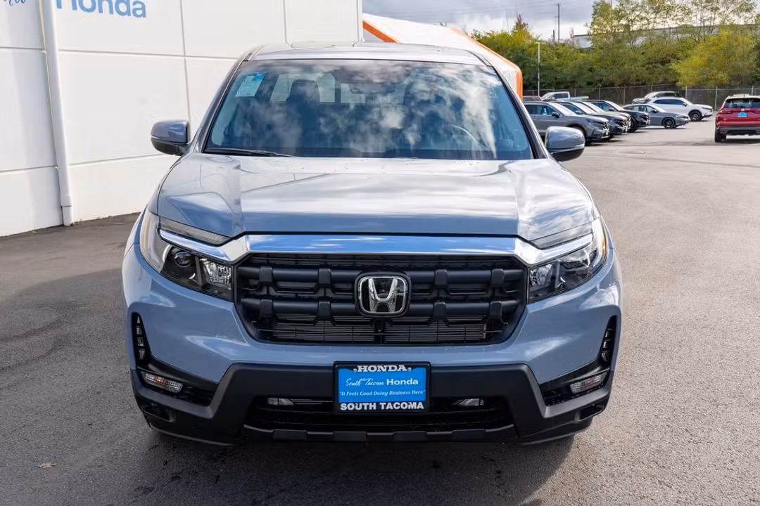 2026 Honda Ridgeline RTL w/Utility+ Package - Image 3