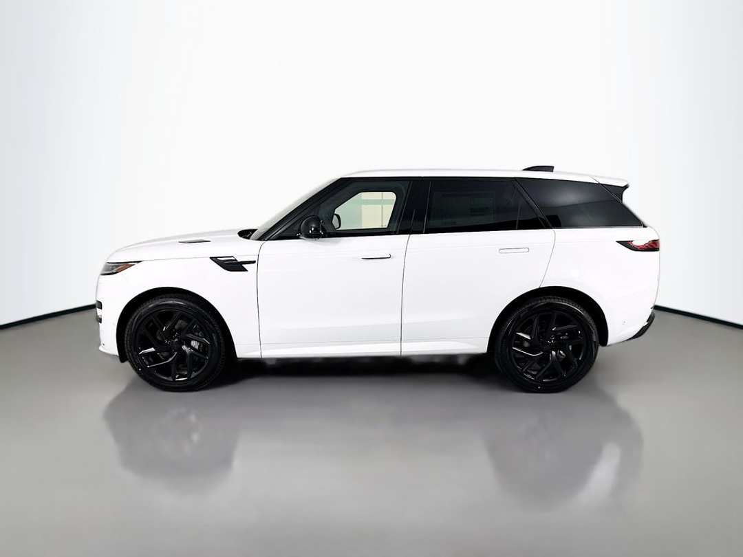2026 Land Rover Range Rover Sport Dynamic SE - Image 2