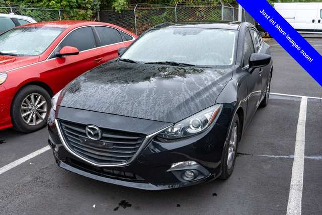 2016 MAZDA Mazda3 i Touring