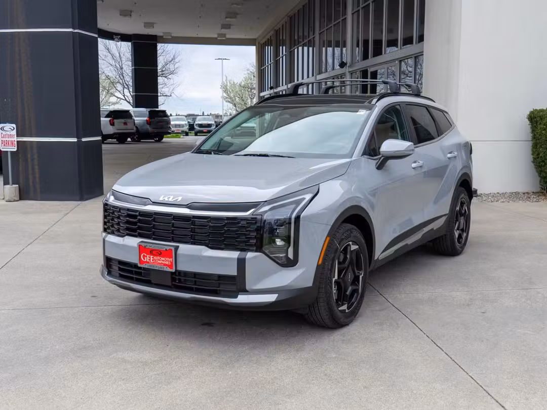 2026 Kia Sportage EX - Image 3
