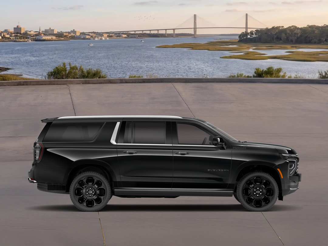2026 Chevrolet Suburban High Country - Image 2