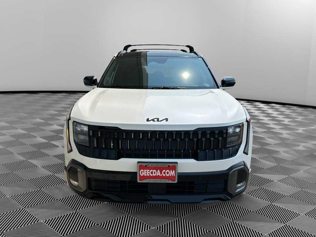 2027 Kia Seltos XLine S - Image 2