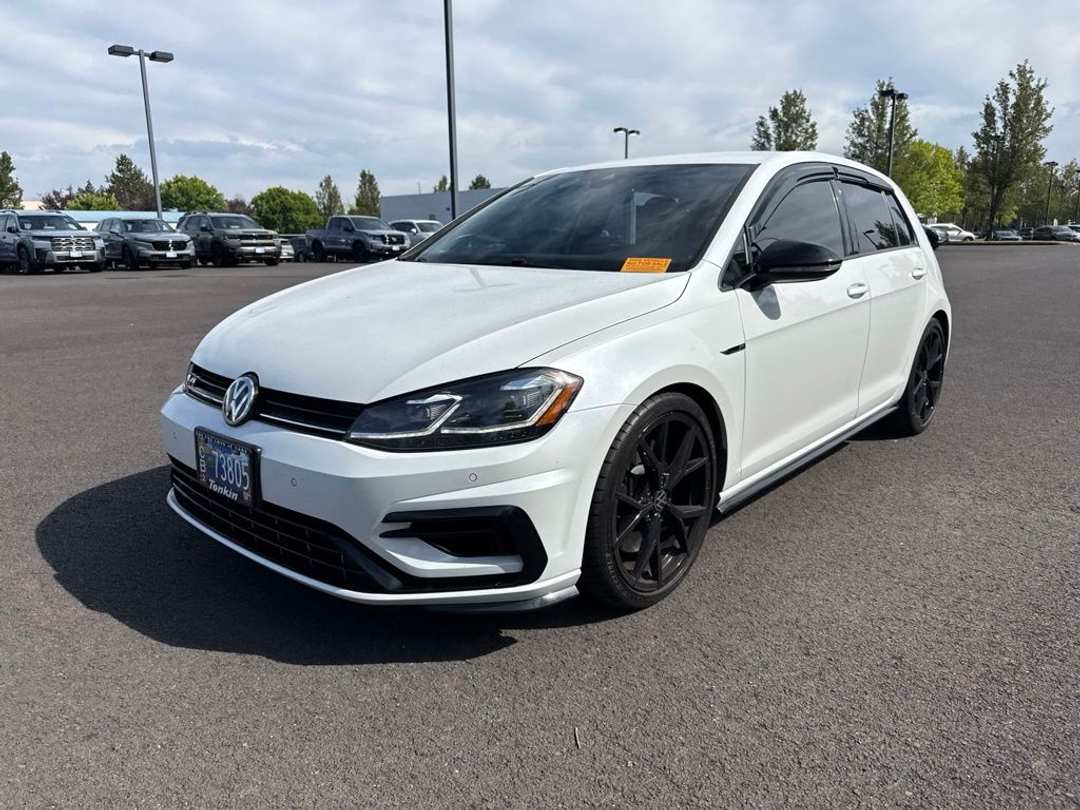 2019 Volkswagen Golf R DCC & Navigation 4Motion - Image 3