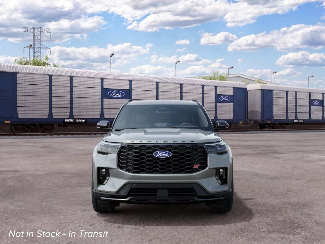 2027 Ford Explorer ST - Image 3