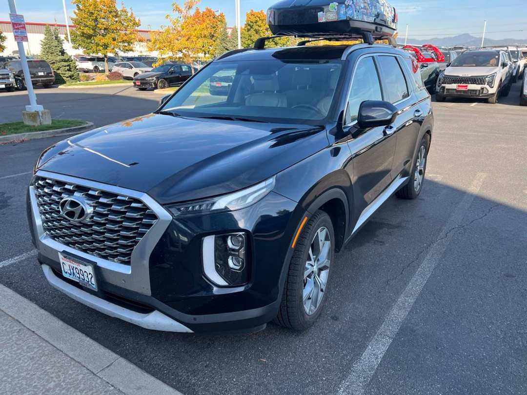 2020 Hyundai Palisade SEL - Image 2
