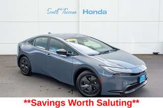 2025 Toyota Prius LE