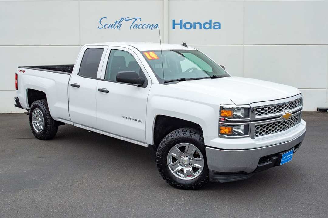 2014 Chevrolet Silverado 1500 LT - Image 2